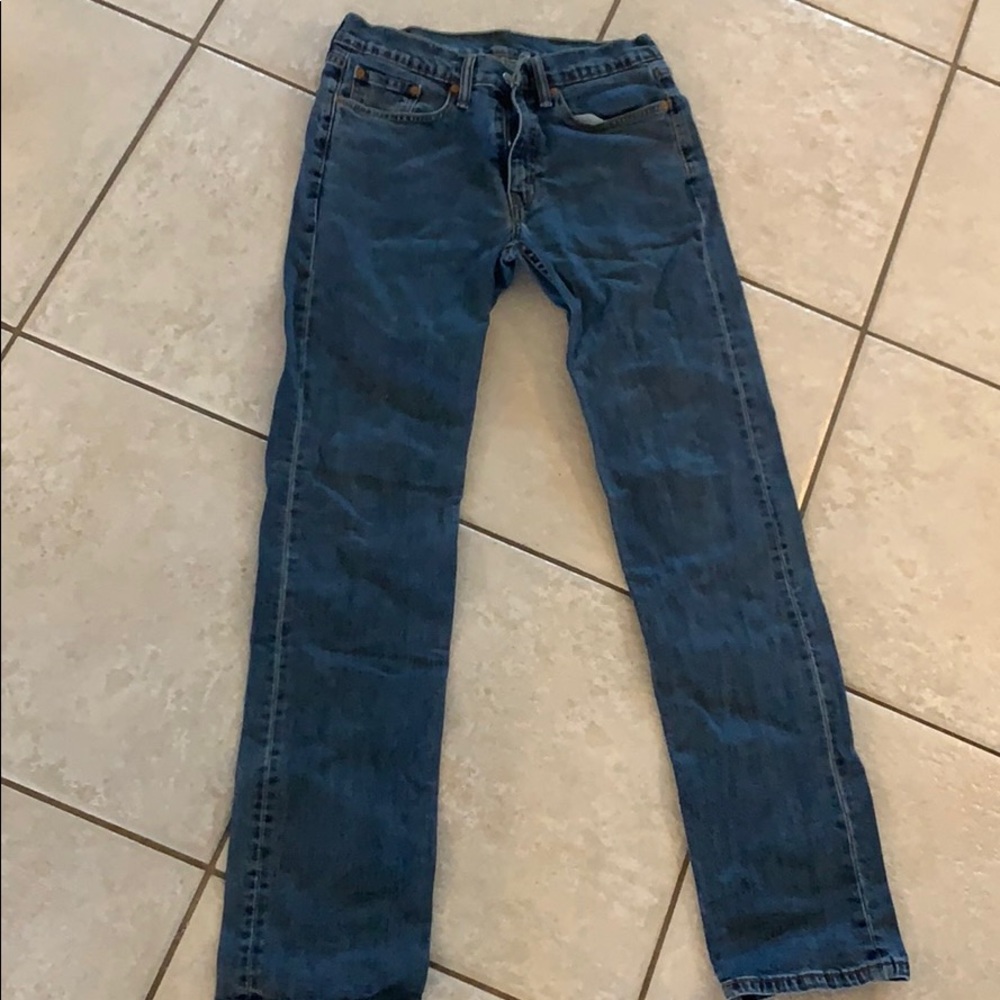 Men’s Levi jeans!